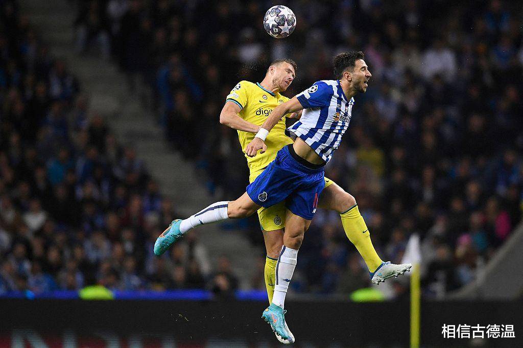 LOL英雄-关于关键时刻葡萄牙体育备战葡超，主帅复盘细节曝光，态度坚定，身体对抗强度拉满的信息