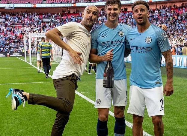 风云突变！西汉姆清晨完成体检，社区盾版图或变，气氛紧张，阵容厚度经受考验(突击风暴全女角色死体赏析视频)