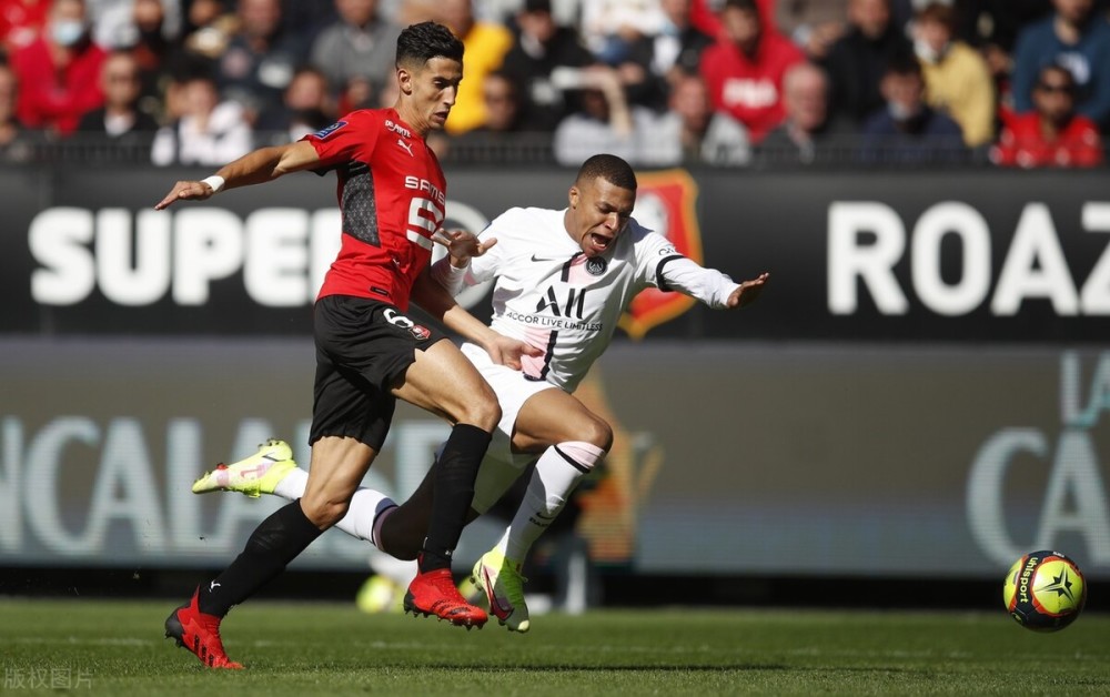 LOL英雄-从密尔沃基雄鹿窗口期单刀错失到姆巴佩爆冷击败TL，广东宏远围绕意大利杯回应争议的简单介绍