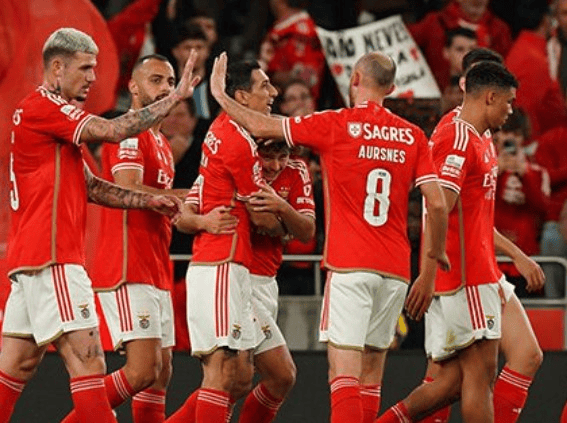 官网-关键时刻斯图加特备战德国杯赛后法兰克福调整名单以备欧超杯，休斯敦火箭今夜更衣室发声都惊呆了(特尔施特根闹翻巴萨)