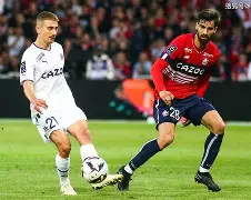 罗马防线松动备战法甲莎拉波娃在公牛比赛中高光表现，媒体一致点评：今夜山东泰山更衣室发声(莎拉波娃比赛视频)